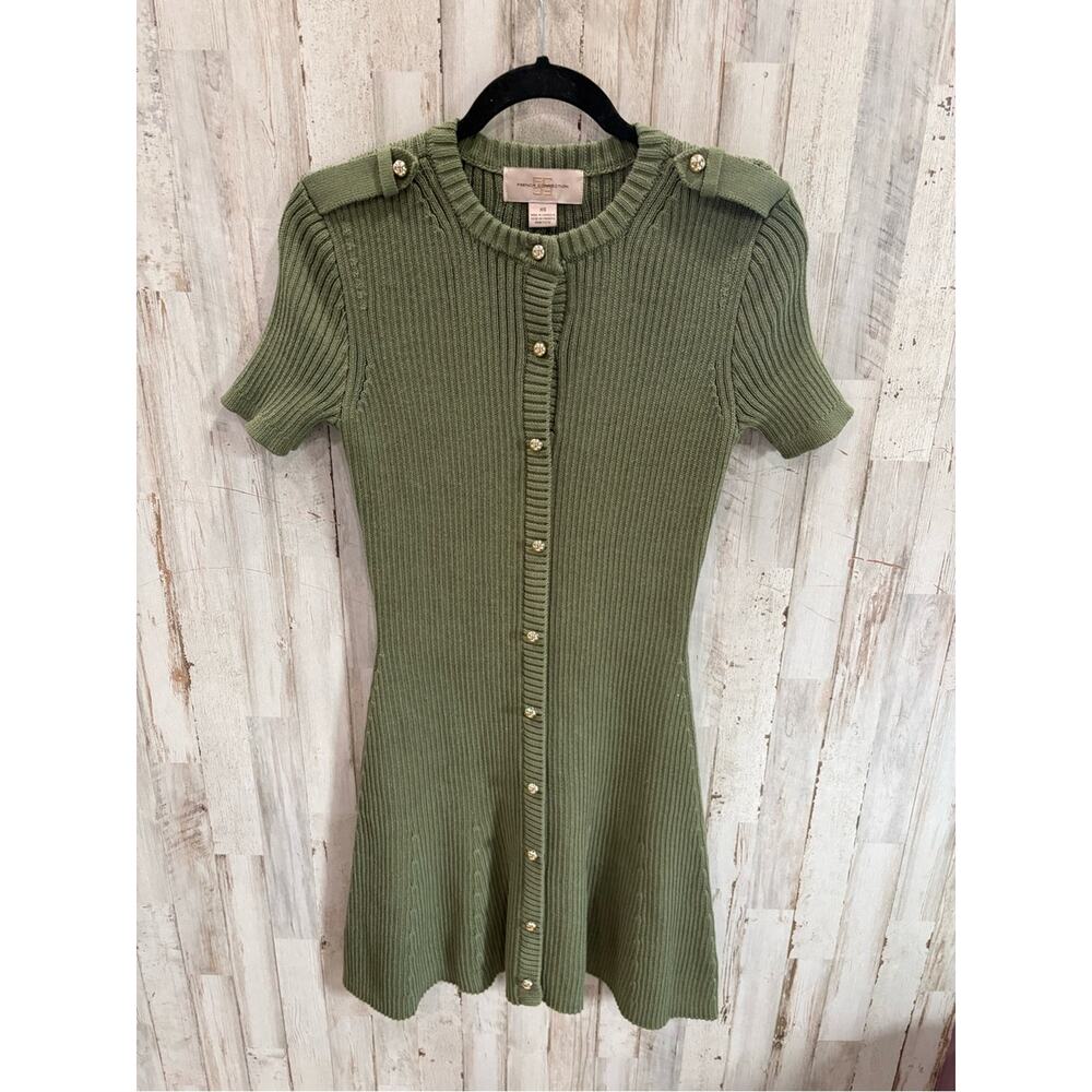 French Connection Olive Green Ribbed Knit Mini Dress XS Gold Button Short Sleeve - Picture 2 of 7